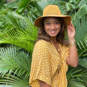 Meet your Posher, Kapri